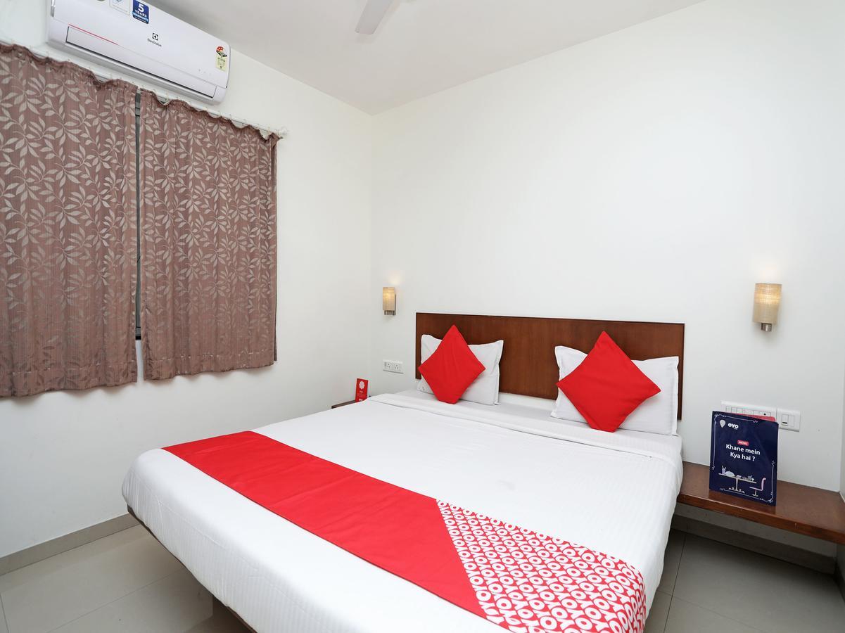 Oyo 1194 Hotel Gulmohr Pune Luaran gambar