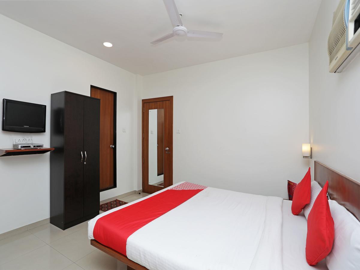 Oyo 1194 Hotel Gulmohr Pune Luaran gambar